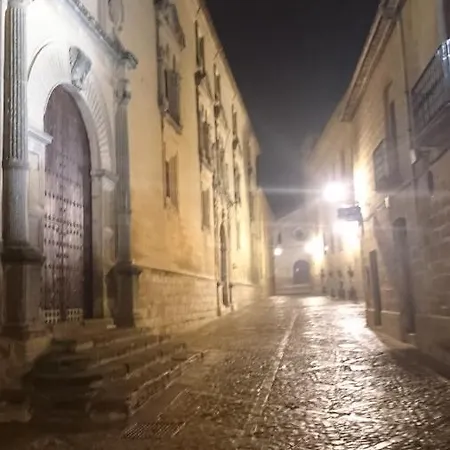 La Joya De Baeza: Historic Art In Unesco Heritage Holiday home