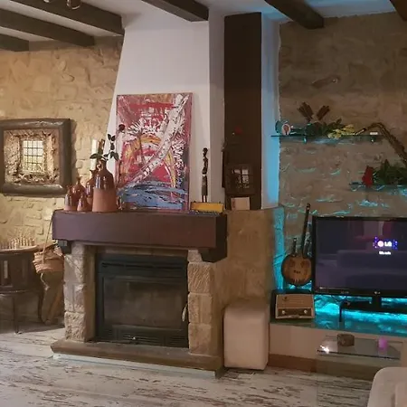 La Joya De Baeza: Historic Art In Unesco Heritage Holiday home Baeza